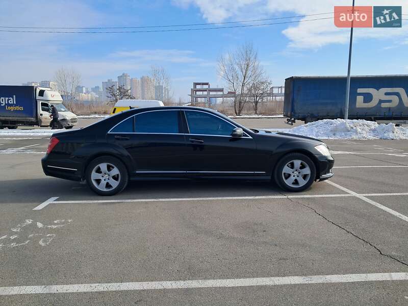Седан Mercedes-Benz S-Class 2008 в Киеве