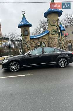 Седан Mercedes-Benz S-Class 2012 в 