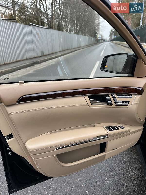 Седан Mercedes-Benz S-Class 2012 в Киеве фото 27 Седан Mercedes-Benz S-Class 2012 в Киеве