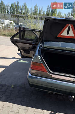 Седан Mercedes-Benz S-Class 1995 в 