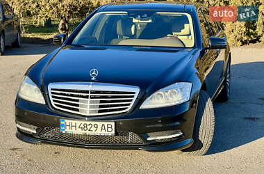 Седан Mercedes-Benz S-Class 2012 в Чорноморську