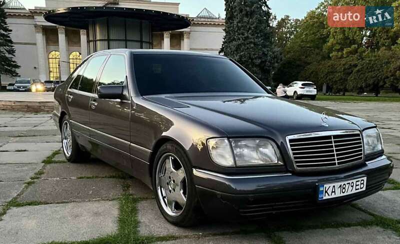 Седан Mercedes-Benz S-Class 1996 в 