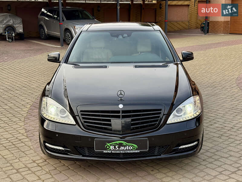 Седан Mercedes-Benz S-Class 2011 в Мукачево