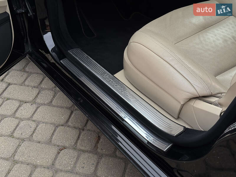 Седан Mercedes-Benz S-Class 2011 в Мукачево