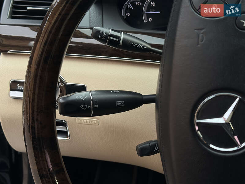 Седан Mercedes-Benz S-Class 2011 в Мукачево