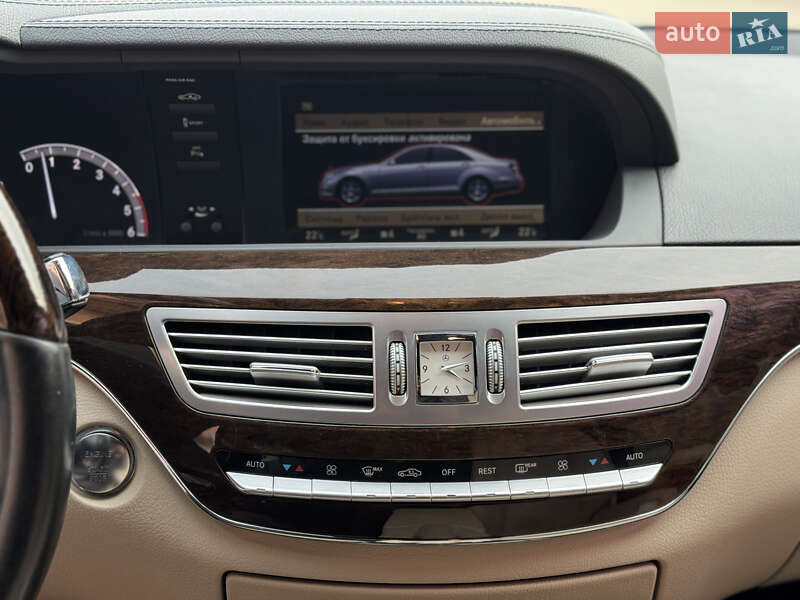 Седан Mercedes-Benz S-Class 2011 в Мукачево
