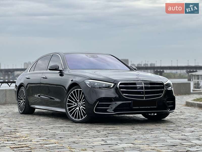 Mercedes-Benz S-Class 2021