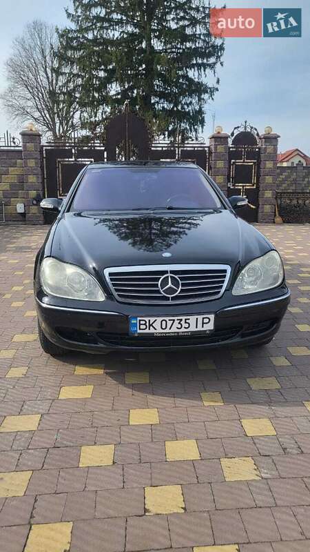 Седан Mercedes-Benz S-Class 2003 в Зарічному