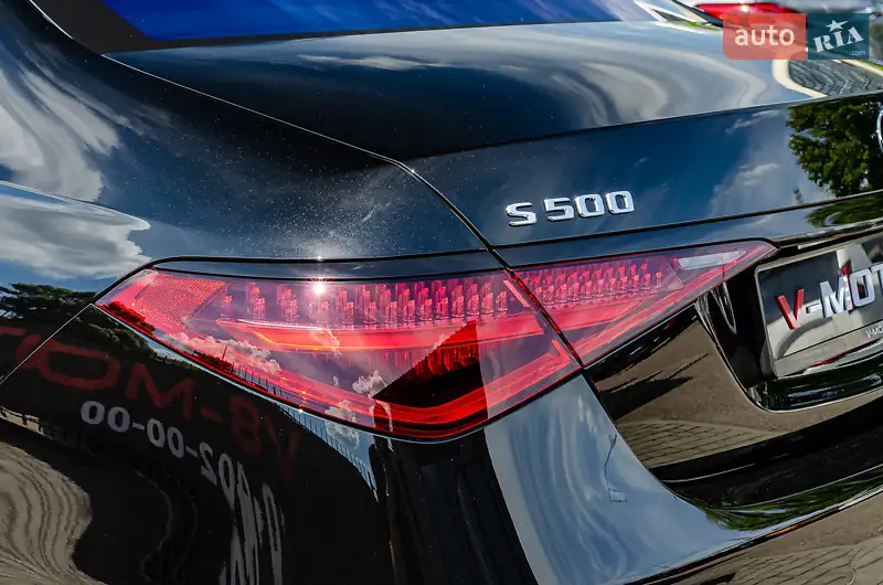 Mercedes-Benz S-Class 2020