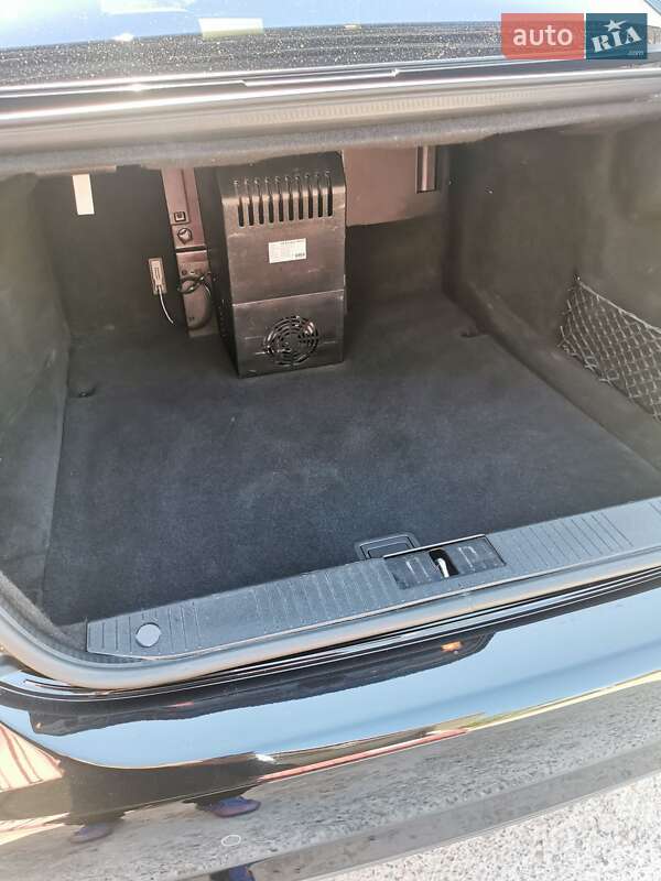 Седан Mercedes-Benz S-Class 2012 в Києві