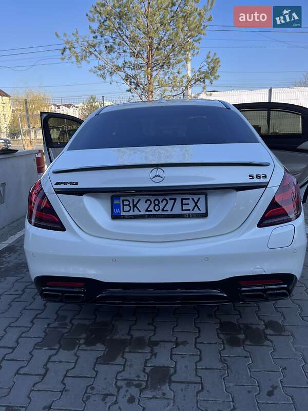 Седан Mercedes-Benz S-Class 2016 в Ровно