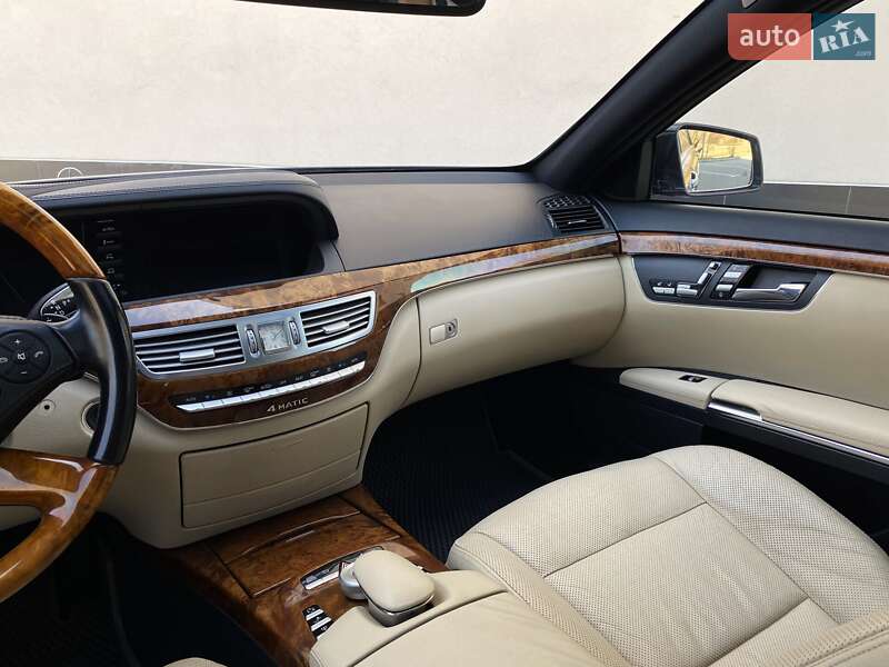 Седан Mercedes-Benz S-Class 2013 в Хмельницькому