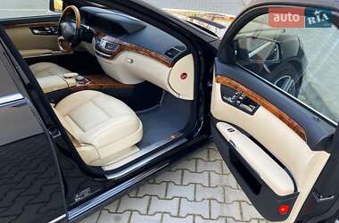 Седан Mercedes-Benz S-Class 2013 в 