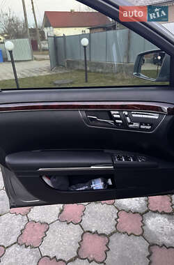 Седан Mercedes-Benz S-Class 2010 в 