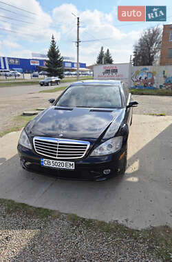 Mercedes-Benz S-Class 2008