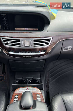 Седан Mercedes-Benz S-Class 2007 в 