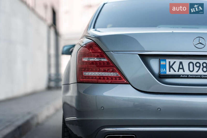 Седан Mercedes-Benz S-Class 2010 в Киеве