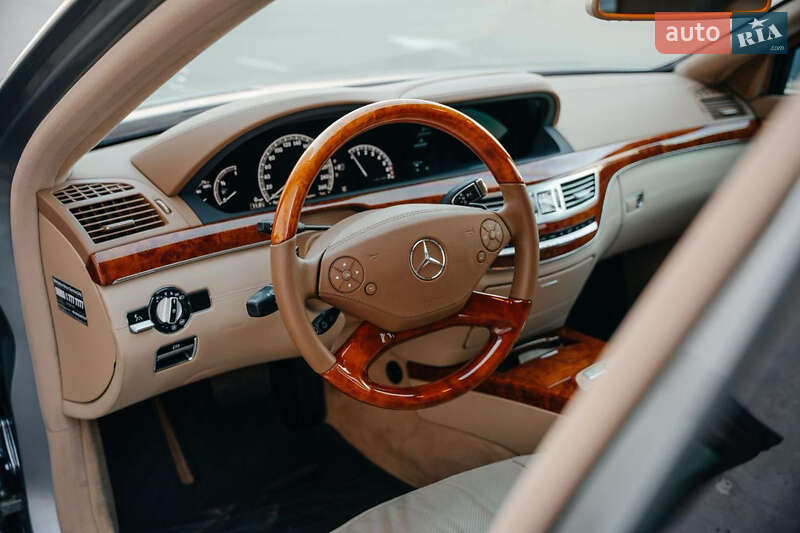 Седан Mercedes-Benz S-Class 2010 в Киеве