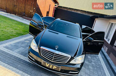 Седан Mercedes-Benz S-Class 2011 в 