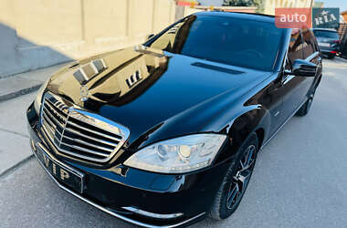 Седан Mercedes-Benz S-Class 2011 в 