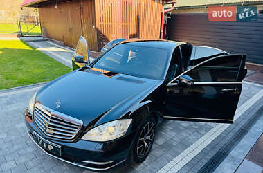 Седан Mercedes-Benz S-Class 2011 в 