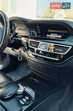 Седан Mercedes-Benz S-Class 2011 в 