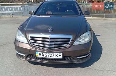 Mercedes-Benz S-Class 2011 Mercedes-Benz S-Class 2011