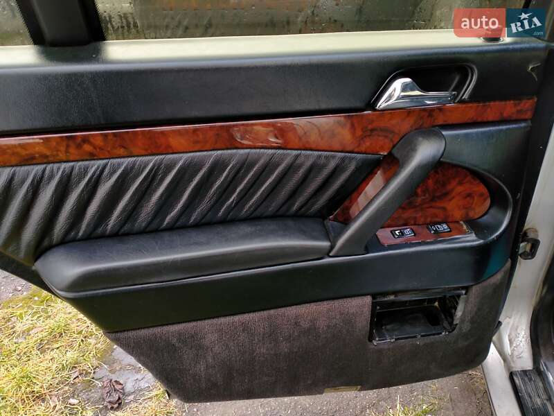Седан Mercedes-Benz S-Class 1992 в Рівному