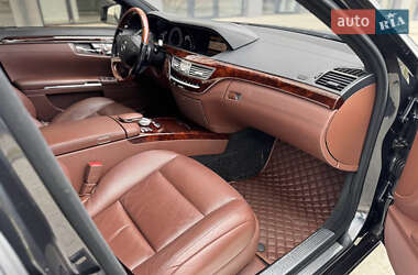 Седан Mercedes-Benz S-Class 2011 в 