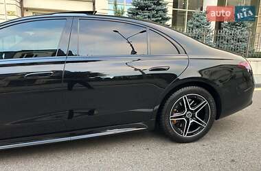 Седан Mercedes-Benz S-Class 2021 в 