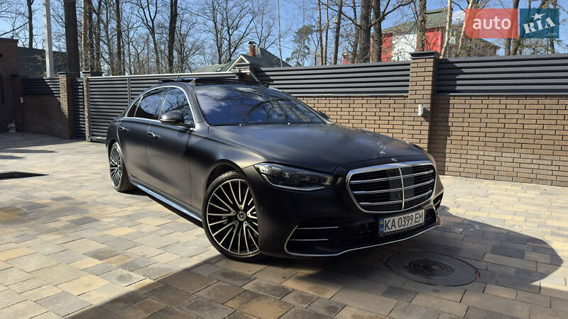 Mercedes-Benz S-Class 2021