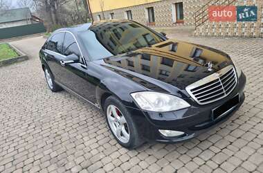 Седан Mercedes-Benz S-Class 2006 в 