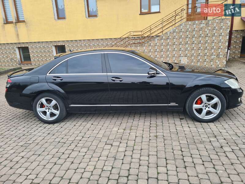 Mercedes-Benz S-Class 2006 Mercedes-Benz S-Class 2006