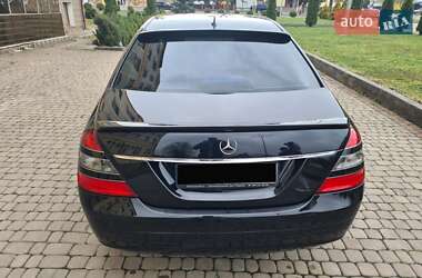 Седан Mercedes-Benz S-Class 2006 в 