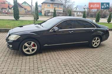 Седан Mercedes-Benz S-Class 2006 в 