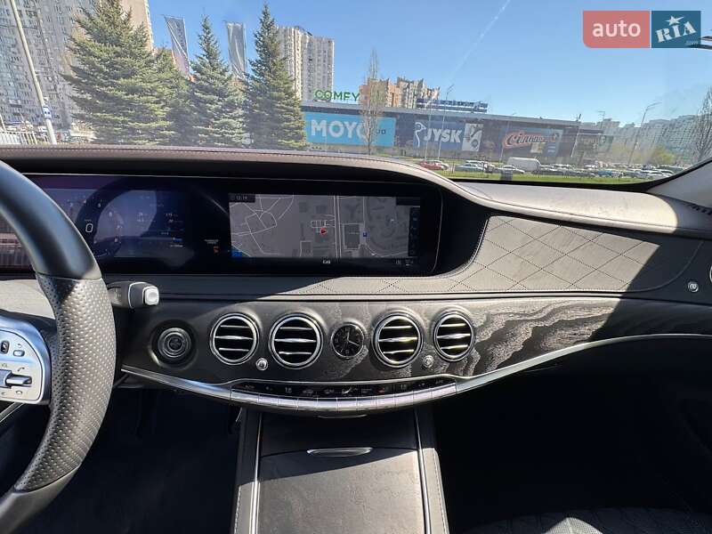 Седан Mercedes-Benz S-Class 2018 в Києві