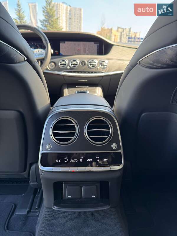 Седан Mercedes-Benz S-Class 2018 в Києві