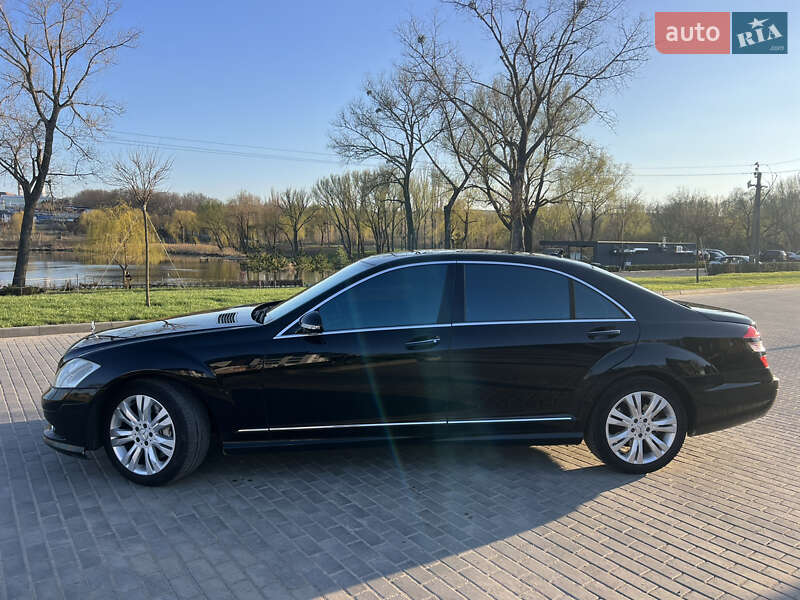 Седан Mercedes-Benz S-Class 2008 в Умани