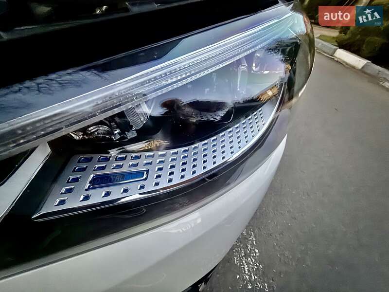 Седан Mercedes-Benz S-Class 2021 в Одессе