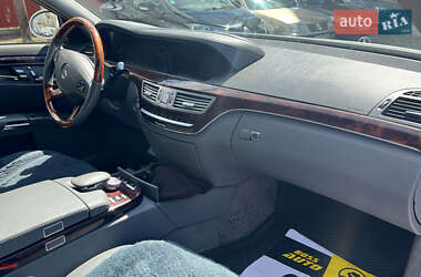 Седан Mercedes-Benz S-Class 2007 в 