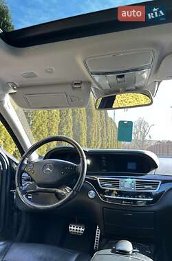 Седан Mercedes-Benz S-Class 2010 в 