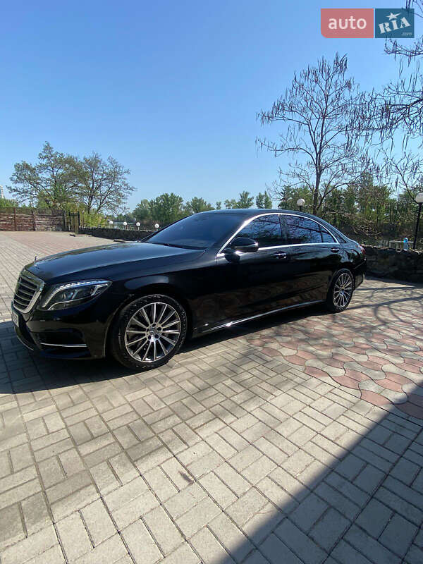 Седан Mercedes-Benz S-Class 2015 в Днепре