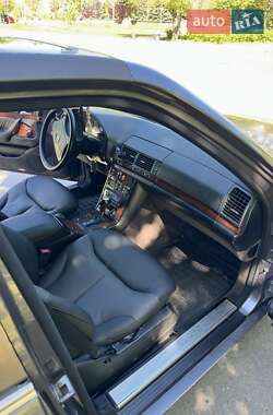 Седан Mercedes-Benz S-Class 1994 в 