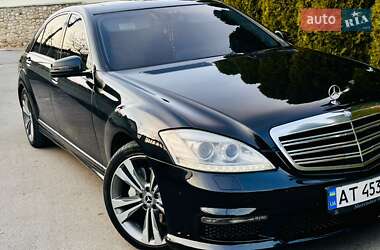 Седан Mercedes-Benz S-Class 2006 в 