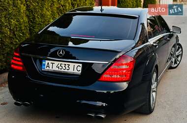 Седан Mercedes-Benz S-Class 2006 в 