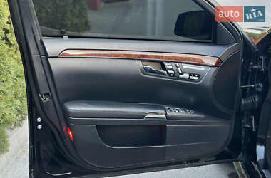 Седан Mercedes-Benz S-Class 2006 в 