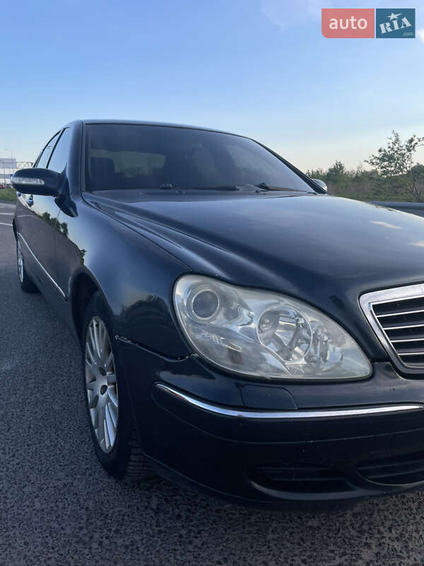 Седан Mercedes-Benz S-Class 2003 в Львове