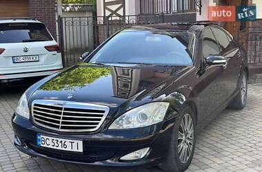 Седан Mercedes-Benz S-Class 2008 в 