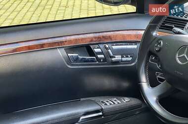 Седан Mercedes-Benz S-Class 2008 в 