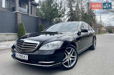 Mercedes-Benz S-Class 2011 Mercedes-Benz S-Class 2011